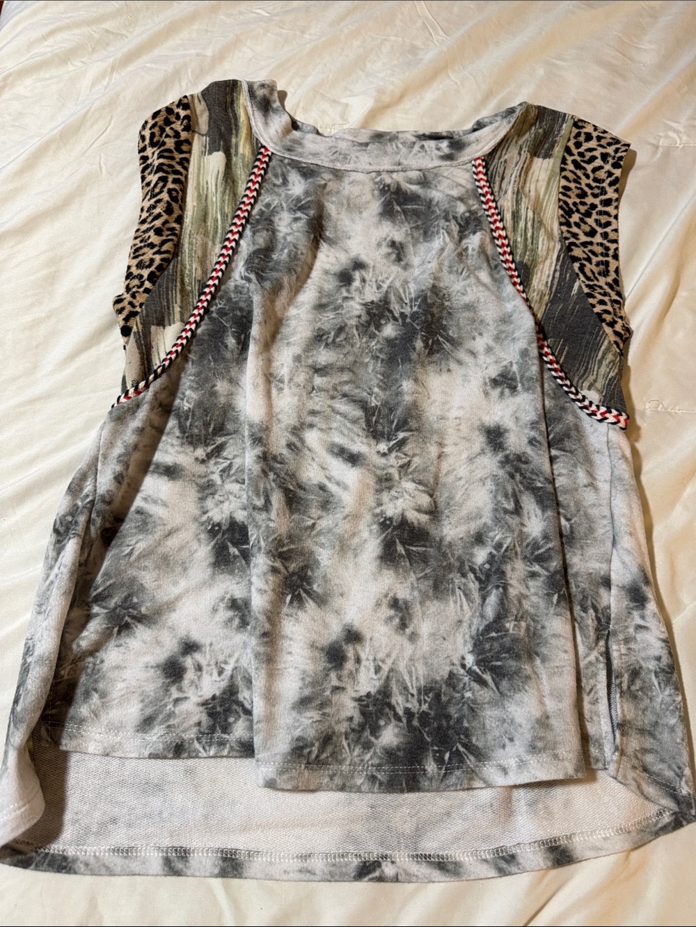 Ces Femme size medium sleeveless tee